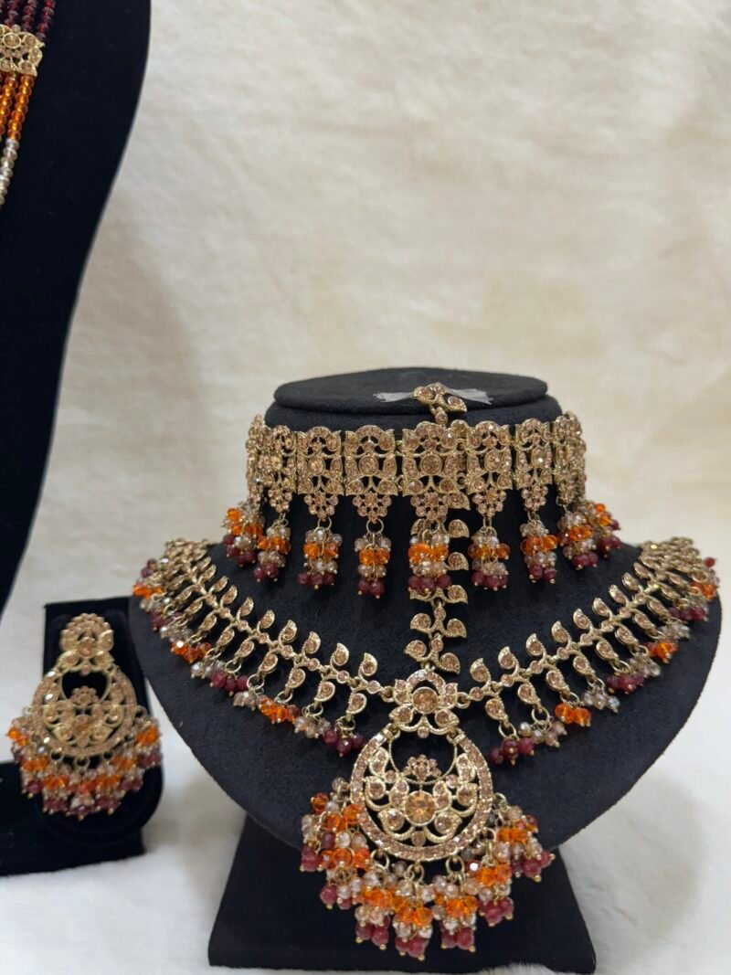 choker with damini