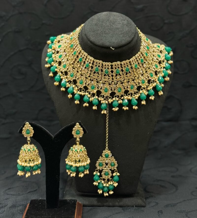 Classic green Necklace set - Image 2