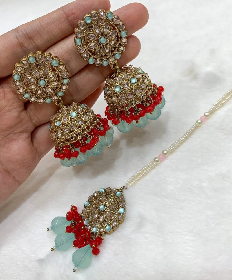 Small Jhumka Earring with Maang tikka 2